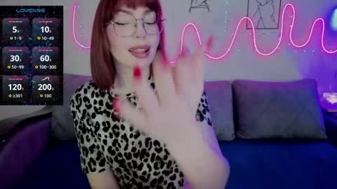 Snapshot of sweat_cherry chatting on May 1, 2026, 6:56 pm sweat cherry online show from May 1, 2026, 6:56 pm