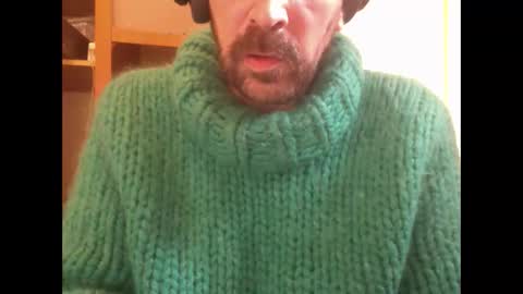 sweaterboy666 online show from January 28, 2025, 10:34 am