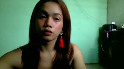 Snapshot of sweatydaniella18 chatting on June 18, 2026, 12:00 am sweatydaniella18 online show from June 18, 2026, 12:00 am