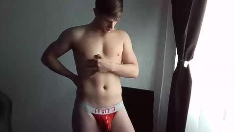 sweeeettt___ online show from September 28, 2025, 7:03 am