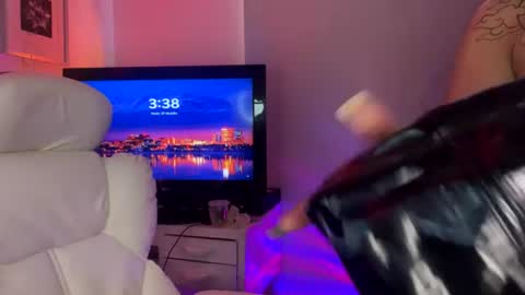 Valeria online show from July 27, 2026, 8:38 pm