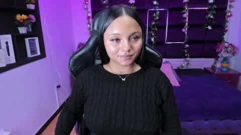 sweet ana  online show from December 19, 2024, 7:51 am