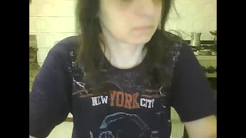 sweet4y0u online show from April 2, 2026, 7:44 pm