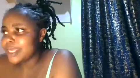 sweet52537 online show from March 8, 2025, 9:29 pm