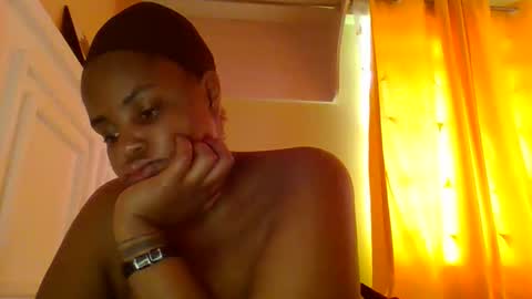 sweet52537 online show from September 19, 2025, 6:48 am