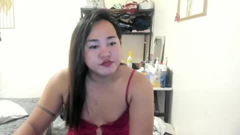 sweet7061 online show from September 21, 2025, 2:46 am