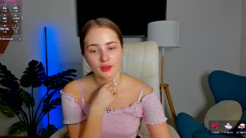 Sweet  Amily online show from October 1, 2025, 6:19 am