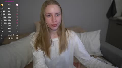 Snapshot of sweet__michelle chatting on December 14, 2025, 10:25 pm Michelle online show from December 14, 2025, 10:25 pm