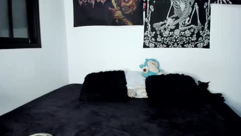 Natasha  independent modelo online show from November 25, 2025, 11:27 pm