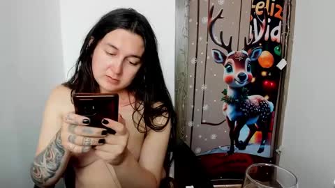 sweet__suck69bitch online show from December 24, 2024, 8:38 pm