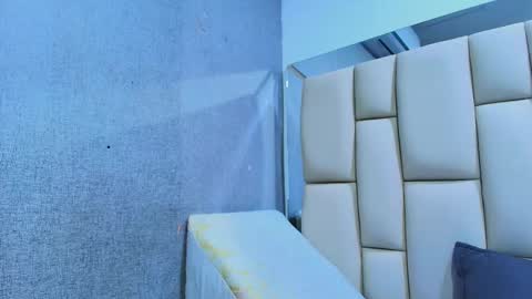 Amye  online show from September 8, 2025, 7:46 pm