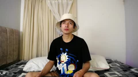 Andy online show from April 1, 2026, 9:45 pm