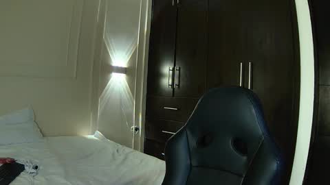 Snapshot of sweet_ayshel chatting on November 25, 2025, 2:44 am sweet Ayshel online show from November 25, 2025, 2:44 am