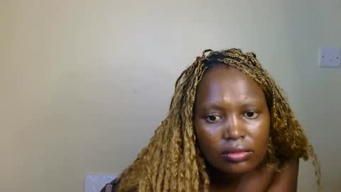Snapshot of sweet_babees chatting on June 11, 2026, 2:53 am sweetheart online show from June 11, 2026, 2:53 am