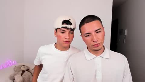 CristianBrayan PVT OPEN online show from November 13, 2025, 2:10 am