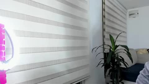 sweet_brunette88 online show from January 7, 2025, 6:05 am