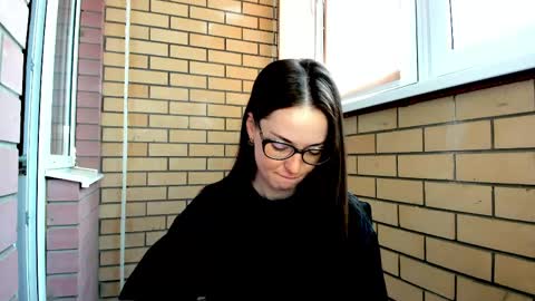 Christina online show from April 22, 2026, 9:55 am