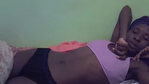 Snapshot of sweet_candie01 chatting on November 7, 2025, 6:41 pm sweet_candie01 online show from November 7, 2025, 6:41 pm