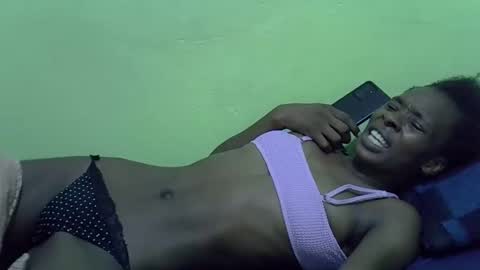 Snapshot of sweet_candie01 chatting on November 28, 2025, 6:32 pm sweet_candie01 online show from November 28, 2025, 6:32 pm