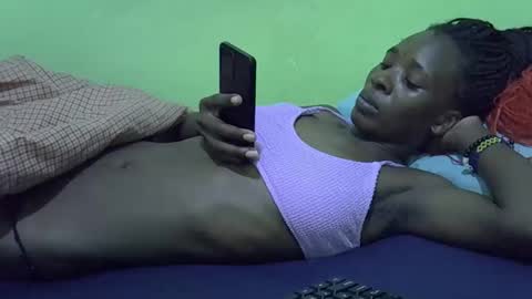 sweet_candie01 online show from January 14, 2026, 3:39 pm