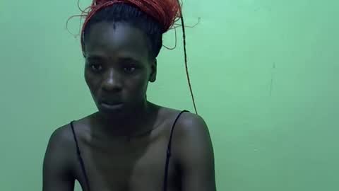 sweet_candie01 online show from January 15, 2026, 3:49 pm