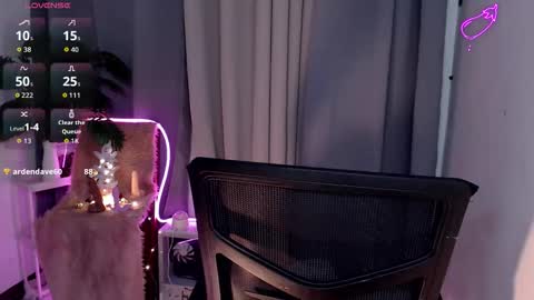 Snapshot of sweet_candyxz chatting on November 6, 2025, 2:29 pm sweet_candyxz online show from November 6, 2025, 2:29 pm