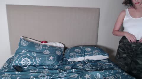 Chantelle online show from February 1, 2025, 12:40 am