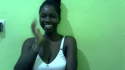 sweet_cherie1 online show from February 24, 2026, 5:38 am