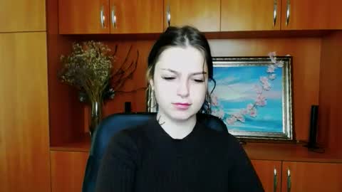 Snapshot of sweet_cherryg chatting on April 30, 2026, 7:25 am Ivy online show from April 30, 2026, 7:25 am