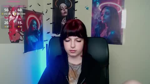 Snapshot of sweet_cherryg chatting on May 18, 2026, 4:13 pm Ivy online show from May 18, 2026, 4:13 pm