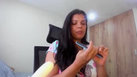 Snapshot of sweet_dreamses chatting on January 14, 2026, 2:12 pm Kendra online show from January 14, 2026, 2:12 pm