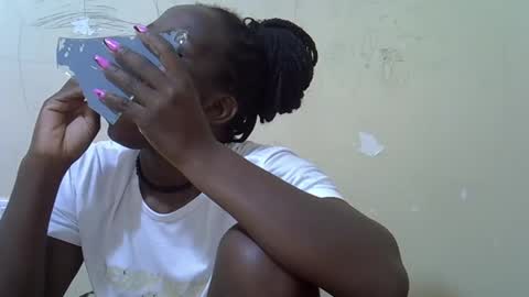 Snapshot of sweet_elisa001 chatting on May 7, 2026, 6:24 pm Edah online show from May 7, 2026, 6:24 pm