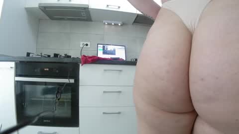           online show from January 9, 2025, 10:52 am