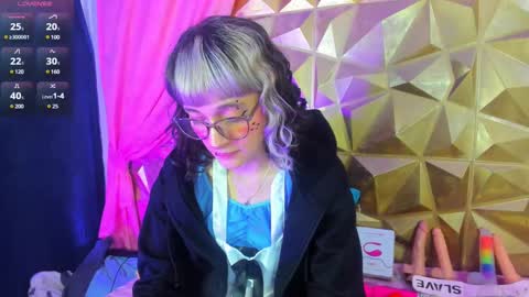  emmili  online show from March 11, 2025, 3:23 pm