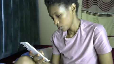 sweet_freaky online show from April 18, 2026, 6:56 pm