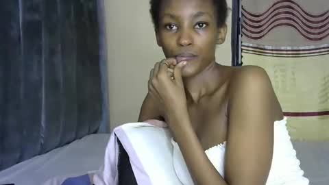Snapshot of sweet_freaky chatting on April 24, 2026, 3:09 am sweet_freaky online show from April 24, 2026, 3:09 am