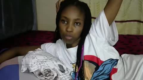 Snapshot of sweet_freaky chatting on May 18, 2026, 1:56 am sweet_freaky online show from May 18, 2026, 1:56 am