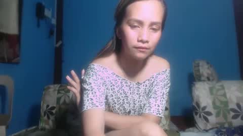 girly online show from December 4, 2024, 1:20 pm