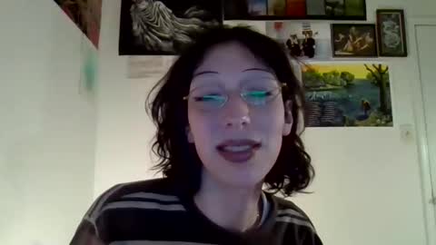 sweet_harvey online show from March 3, 2026, 2:28 am