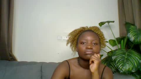 Snapshot of sweet_jenica chatting on June 30, 2026, 4:46 am ESTHER NEEMA online show from June 30, 2026, 4:46 am