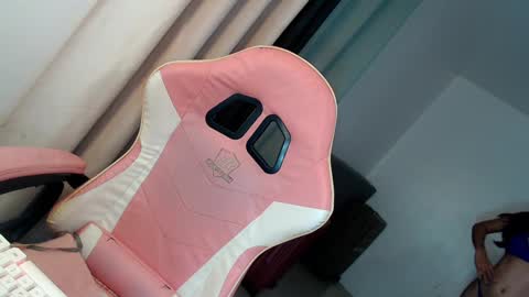 Jess online show from February 21, 2025, 2:38 pm