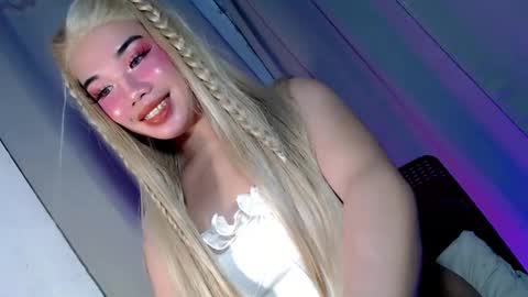 sweet_katrina69 online show from November 7, 2025, 11:32 am