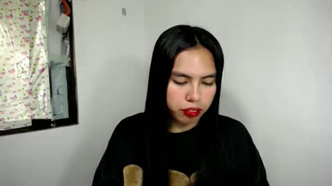 sweet_kyline69 online show from November 4, 2025, 11:42 am