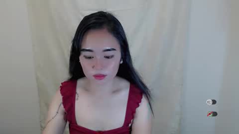 LAIKA online show from November 4, 2025, 12:10 am