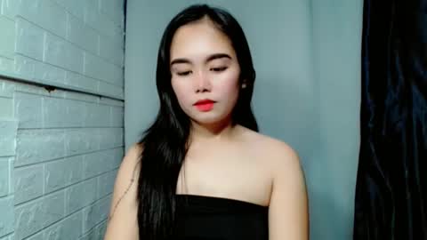 LAIKA online show from February 21, 2026, 3:40 am