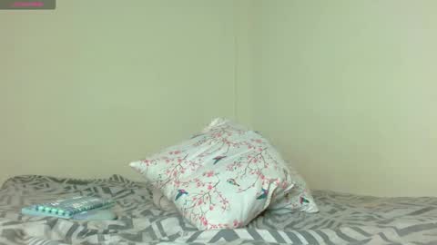 Fernanda independent model online show from March 2, 2026, 5:08 am