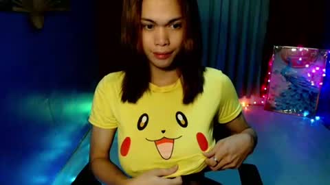 Snapshot of sweet_like_angel143 chatting on June 24, 2026, 9:08 am angie online show from June 24, 2026, 9:08 am