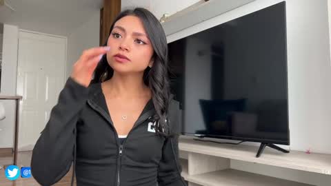 free            private online show from September 30, 2025, 7:19 pm