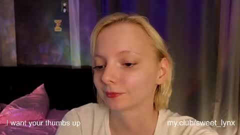 Snapshot of sweet_lynx chatting on July 4, 2026, 4:57 pm Lana online show from July 4, 2026, 4:57 pm