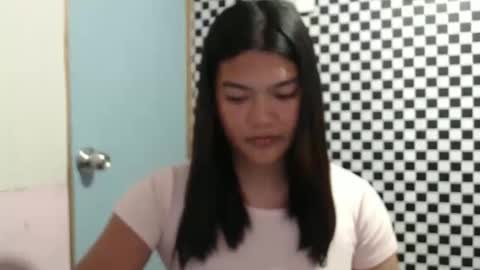 sweet_mary_onboard online show from April 21, 2026, 3:28 pm